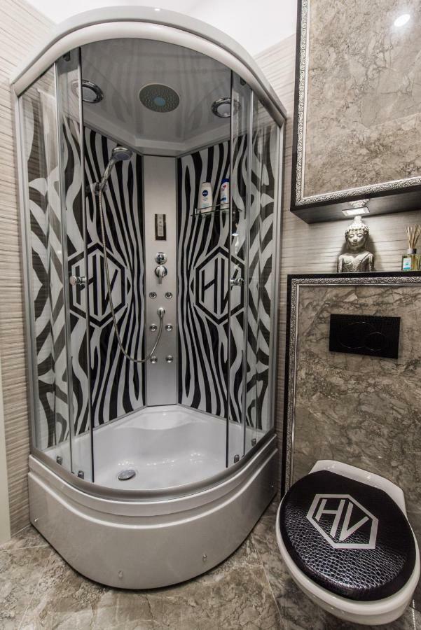 H & V Residence - Diamond Bungalow Apartment Arad Exterior foto